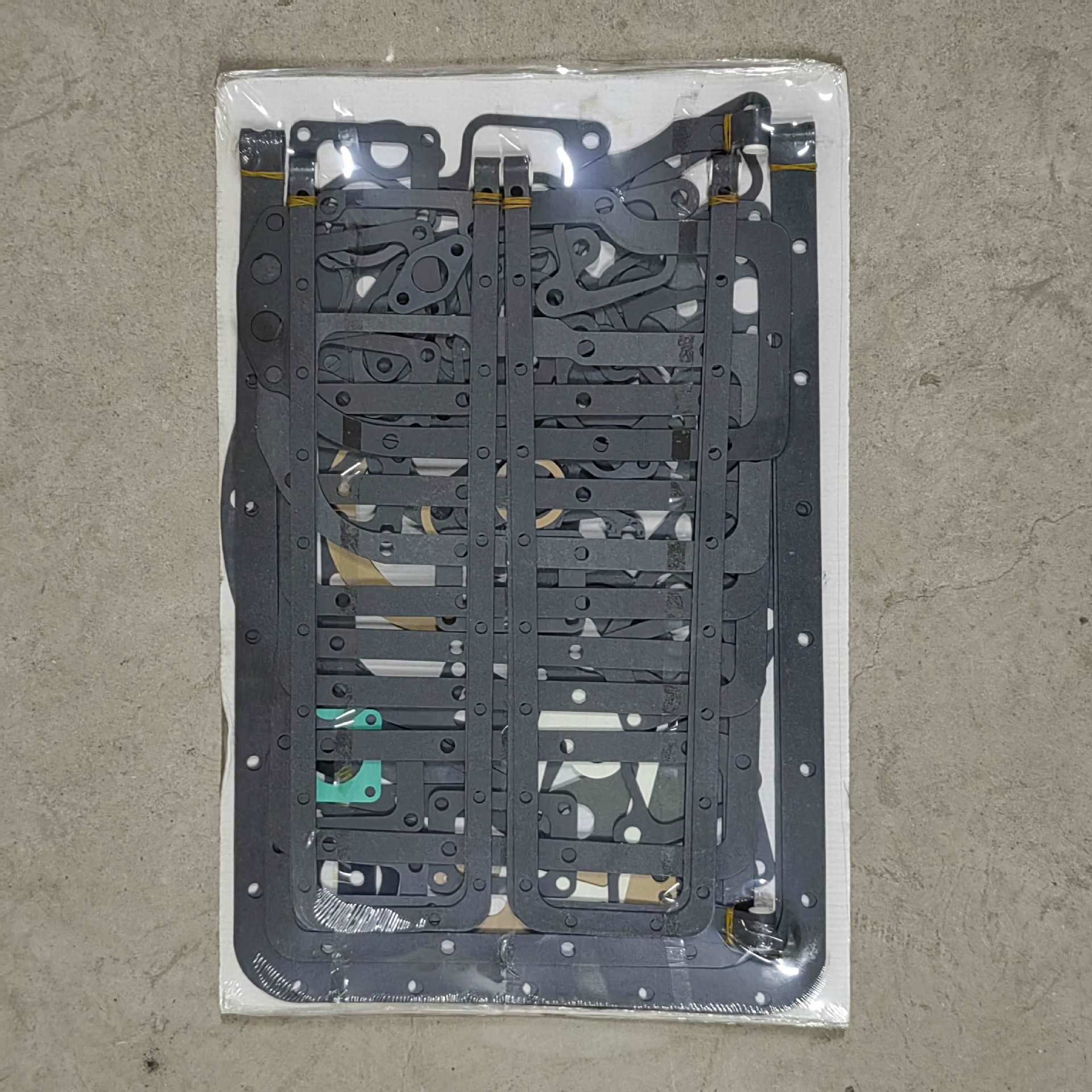 12V135柴油发动机工程机械船舶发电机组发动机大修用修理包全车垫