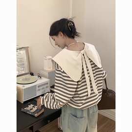 NUNBAI小清新学院风蝴蝶结娃娃领慵懒风长袖条纹卫衣女上衣春秋新