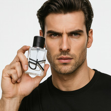 ��ʿ������N�߼��й���ζ��ˮ50ml���F���µ��ų־�����F؛���l