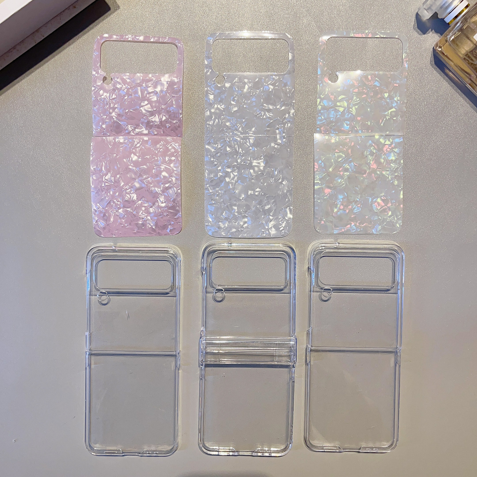 Suitable for Samsung ZFLIP 3/4/5 minimalist luxury shell pattern N2/N3FLIP transparent folding anti drop phone case_voghion.com