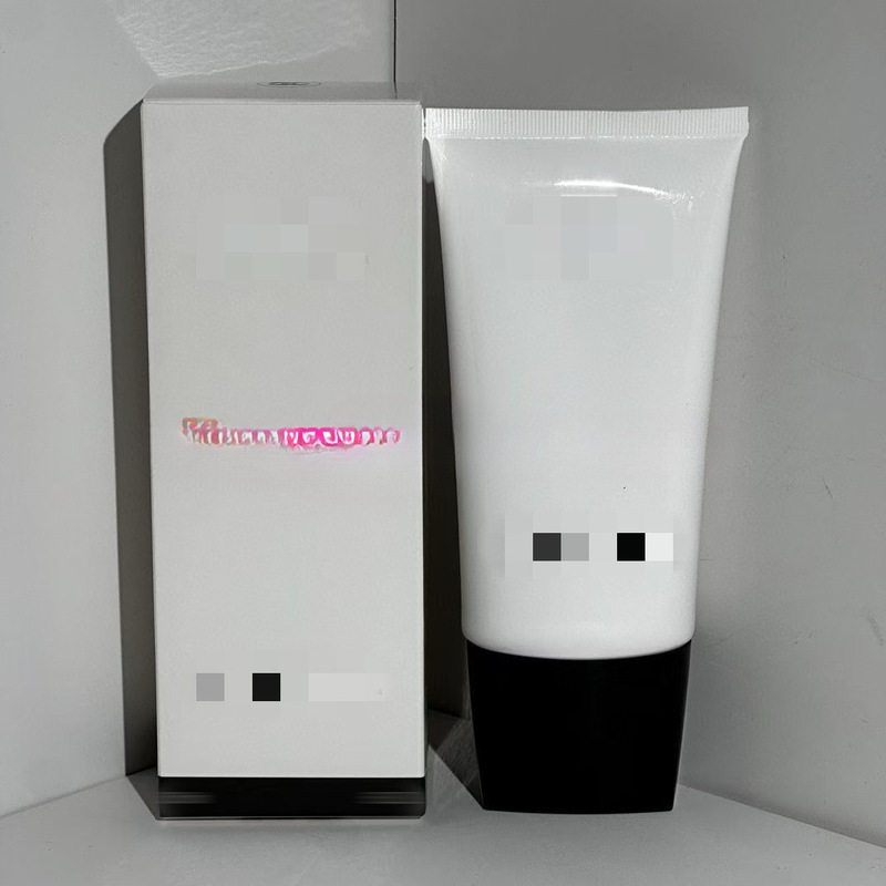 ビッグブランドと同じ高品質のシャオシャンシャンクライの洗顔料 150ml 引き締め、柔らかく浄化する泡状洗顔料|undefined