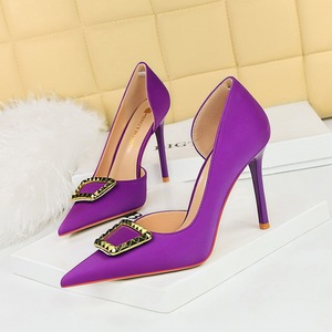 626-K9 European and American style nightclub high heels for women's shoes, thin heels, shallow mouth, pointed side 