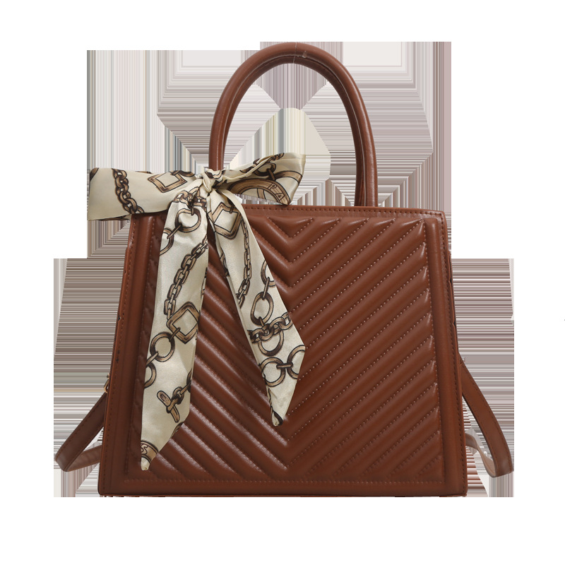 Estilo coreano de moda simple bolso de las mujeres de alta textura de invierno Nuevo diseño nicho bolso de gran capacidad bolsa de mensajero