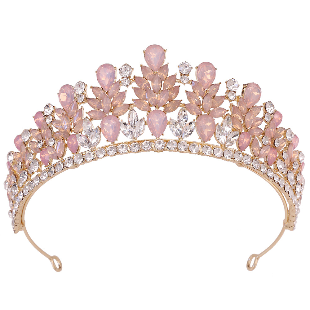 150g Weight Crown Hair Accessories Type 1 Piece Quantity Holiday, Wedding, Birthday Occasion Artificial Crystal, Alloy Material Crown Pattern Women's Gender Diamond Design Simple Style Style Simple Style Women's Crown Artificial Crystal Alloy Diamond Crown 40