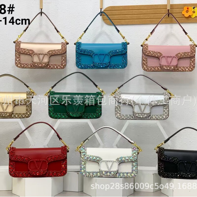 Cross-Border Foreign Trade European and American Retro Evening Women's Bag with Sequins and Rhinestone Buckle, Crossbody Chain Small Square Bag, Fashionable Women's Handbag Cross-Border Foreign Trade European and American Retro Evening Women's Bag with Sequins and Rhinestone Buckle, Crossbody Chain Small Square Bag, Fashionable Women's Handbag