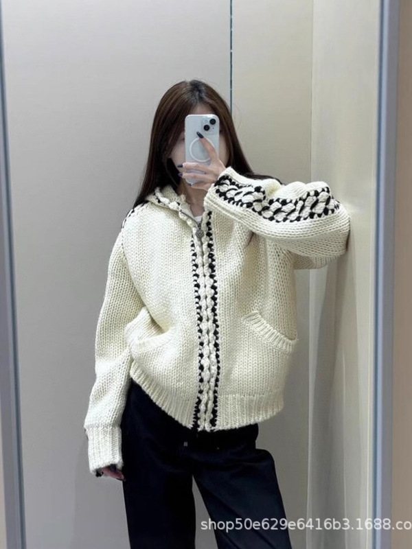 2025秋冬新款openyy设计粗针手工钩花拼接连帽羊毛毛衣针织外套女|undefined