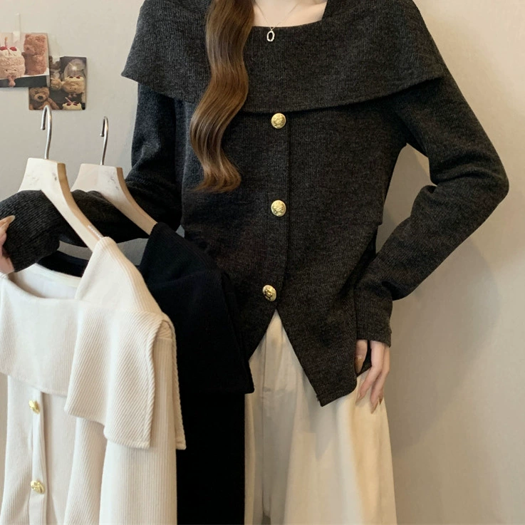 2024 плюшевая нижняя рубашка женского пола осенью и зимой тонкая нерегулярная рубашка с длинными рукавами на плечах трикотажная черная