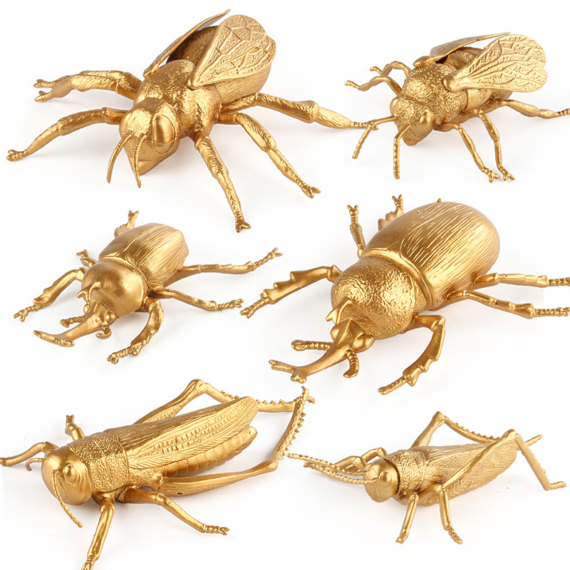 Transfronterizo nuevo insecto artificial modelo animal versión Gold mini Naruto escorpión abeja insecto traje de juguete