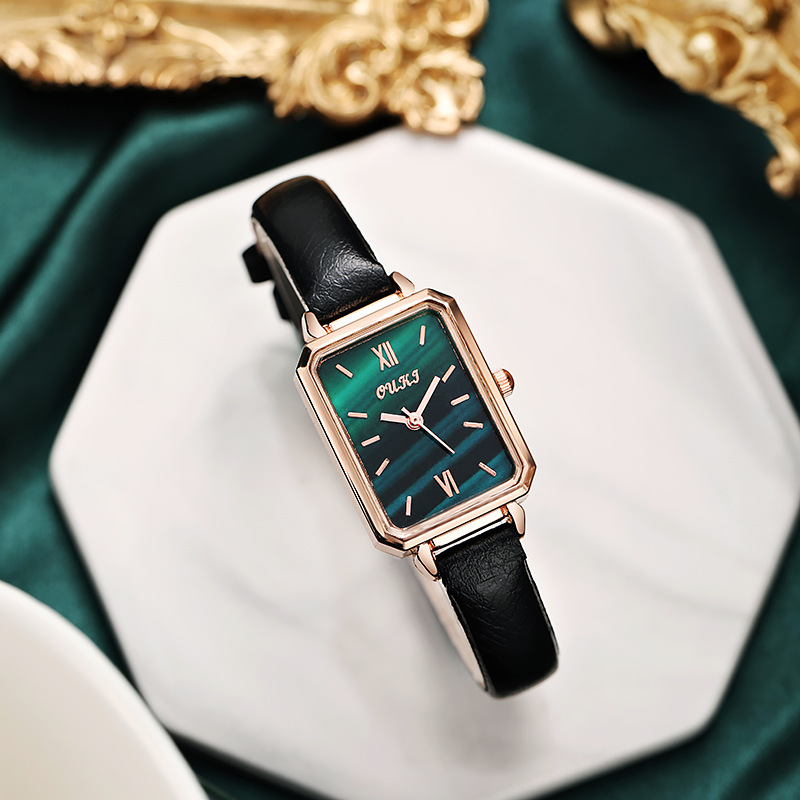 Douyin Little Green Watch Internet Celebrity Live Drainage Small Square Watch Women's Watch Retro Fashion Quartz Watch Douyin Little Green Watch Internet Celebrity Live Drainage Small Square Watch Women's Watch Retro Fashion Quartz Watch