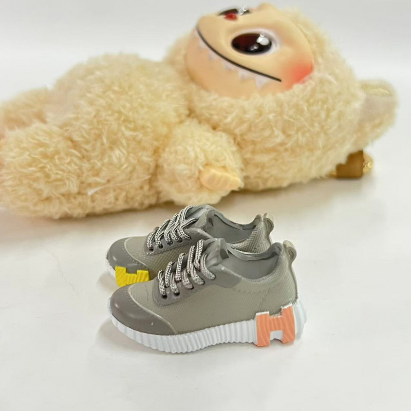 LABUBU Zapatos Rabu Ropa de bebé 17cm felpa vinilo bolso de muñeca colgante para zapatos desnudos caja ciega