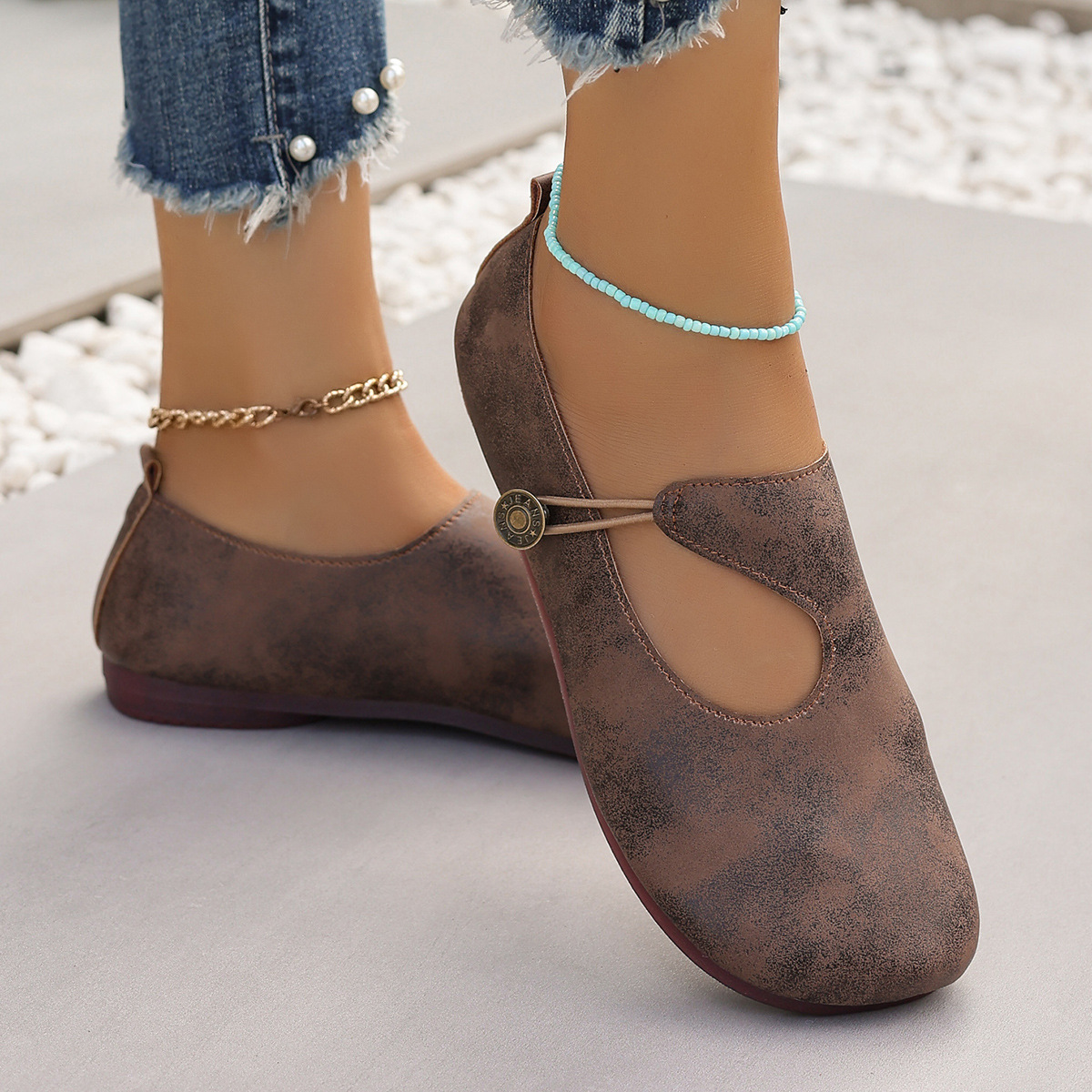 Women's Plus Size Comfortable Slip On Shoes Hollowed Out Soft Soled Flat Retro Loafers Autumn New Style Size 43_vogvips.com