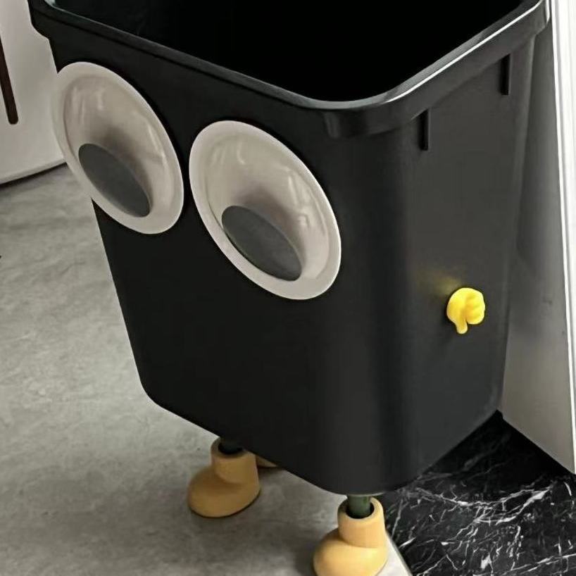 8L 검정색 + 눈 + 다리 + 노란색 엄지손가락 * 2