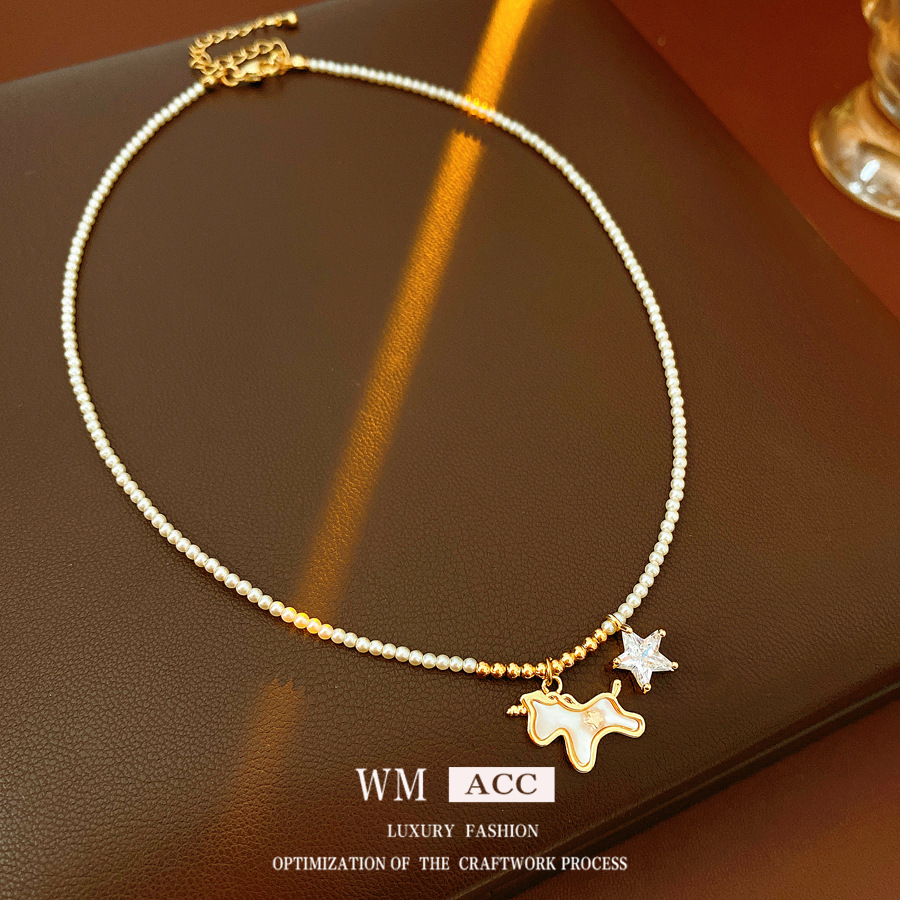 Little Horse Star Adjustable Pendant Pearl Necklace Light Luxury Niche Clavicle Chain Fashionable Cute Jewelry for Women with a Sense of Sophistication