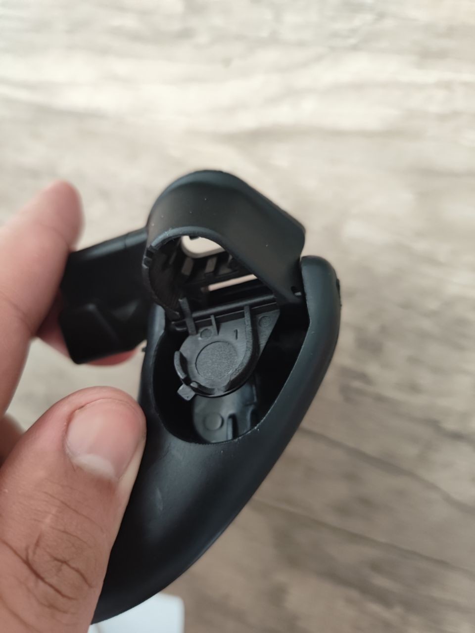 Compatible with Aion series roof handle, rear seat roof handle, upgraded and modified for the car interior