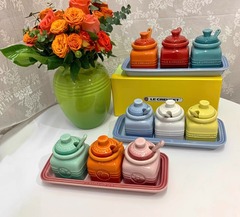 クールカラーle creusetキッチン用品セラミック調味料缶スプーン付きギフトボックス
