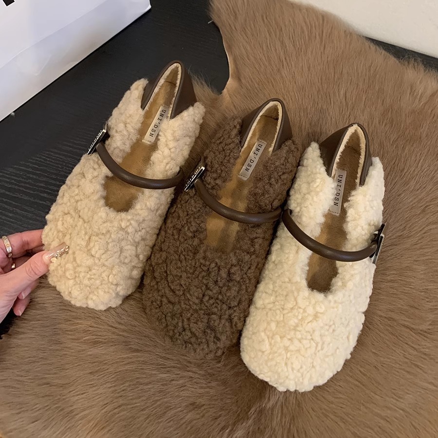 2024 neue Herbst- und Winterschuhe aus Samt mit runder Spitze, flachem Mund, Temperament mit flachem Boden, warme Bohnen, französische haarige Schuhe für_voghion.com