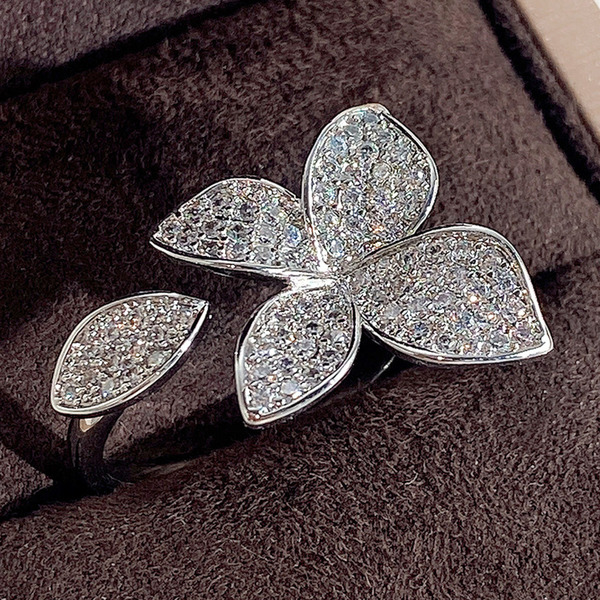 copper ring with zircon