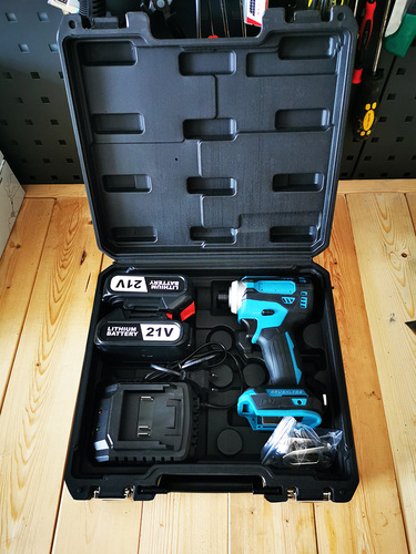 Foreign trade cross-border brushless lithium impact driver DTD171 three-light hook MT style impact screw