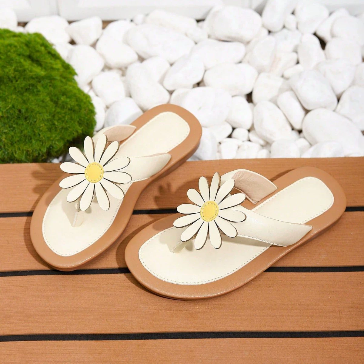 Трансграничная внешняя торговля девушки Французский подсолнух темперамент модные плоские сандалии на открытом воздухе