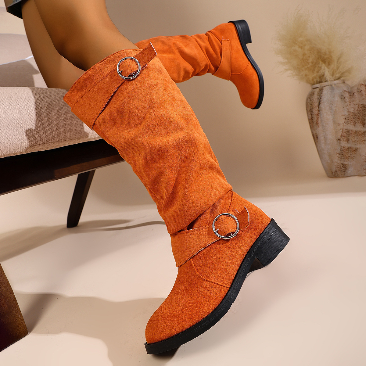 Women's Round Toe Buckle Riding Boots Fleece Lined Warm And Stuffed Plus Size Winter New Style_voghion.com