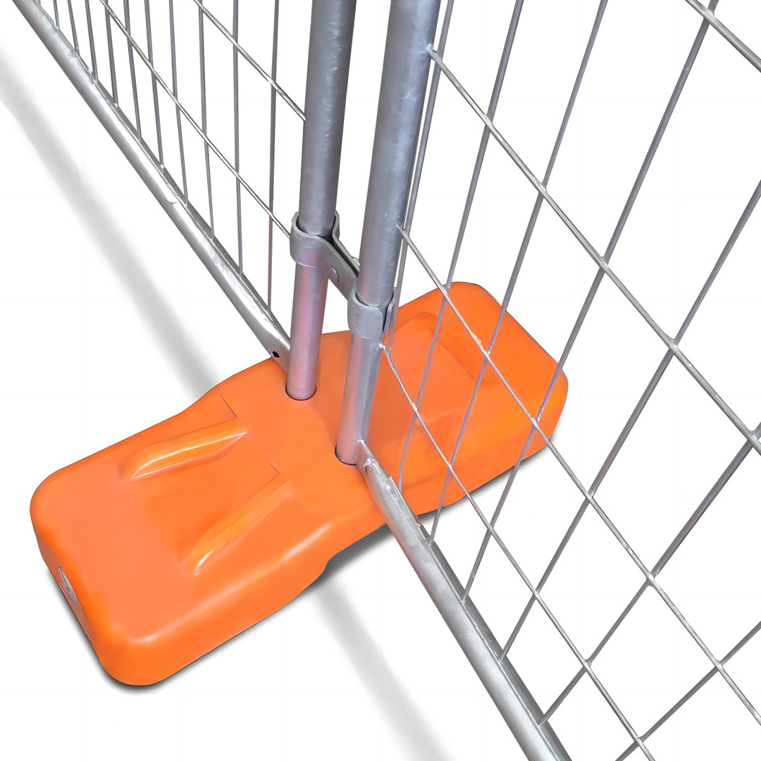 供应澳大利亚移动护栏 2100x2400MM 塑料底座 出口临时围栏 加拿