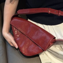 �ﶬ�¿��^��ţƤ���ǰ�С���OӋ��ͨ�ڰ���Ů�����r�Іμ�б���