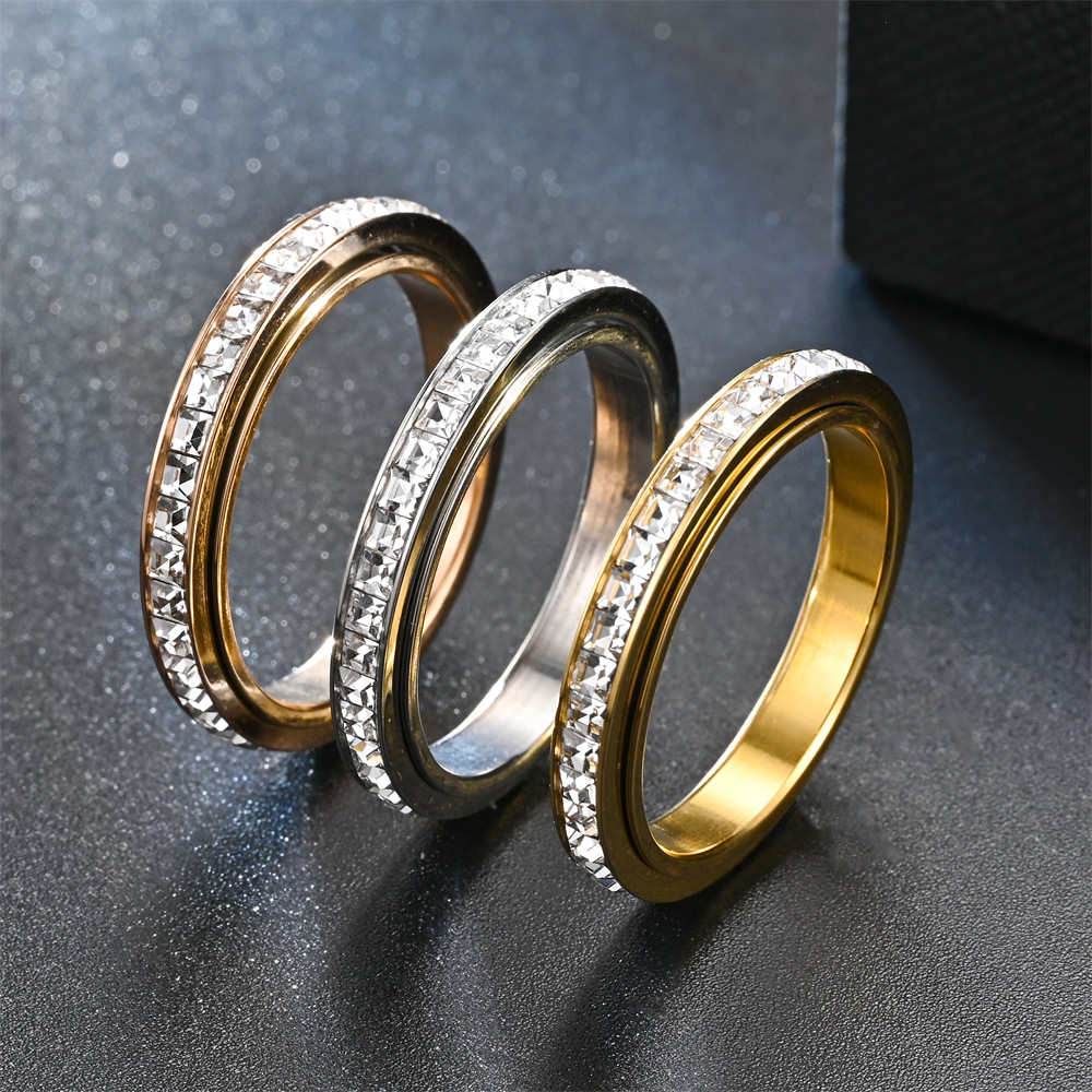 Daily Occasion Stainless Steel Material Simple Style Circle Stainless Steel Inlay Zircon Rings