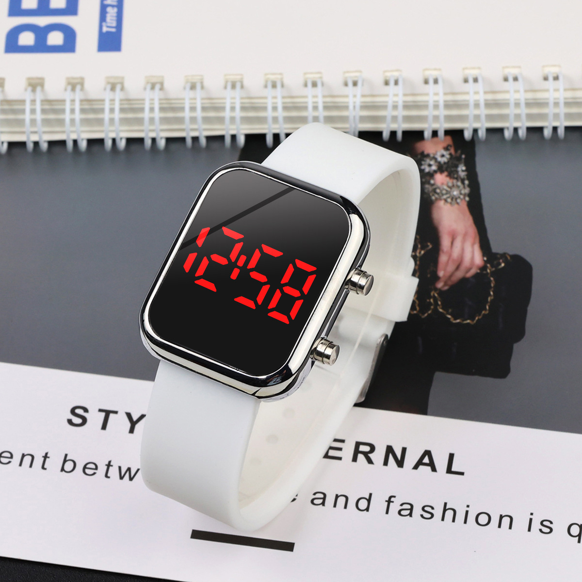 실버 쉘 화이트