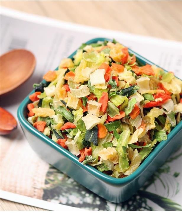 Dried Mixed Vegetable Flakes 3x3mm Dehydrated Vegetable Bits for Small Animal Feed 250g key features