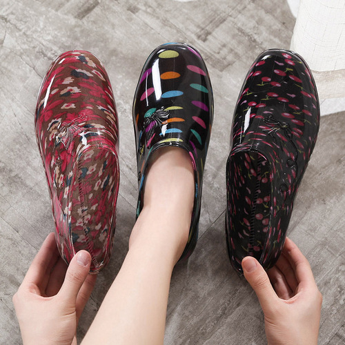 Women's Summer Fashion Low-Top Rain Boots for Adults, Anti-Slip and Waterproof Shoes, Open Mouth Work and Kitchen Shoes, Trendy Rubber Boots