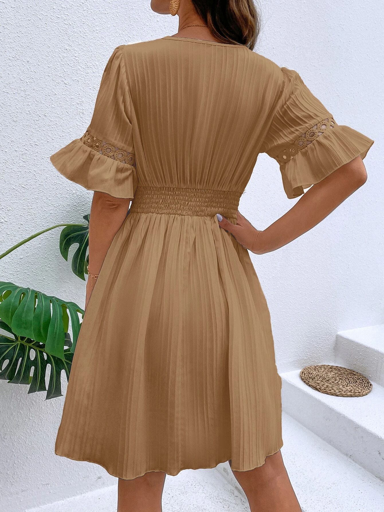 277g Weight Knee-Length Dress Length Type Half Sleeve Sleeve Length Regular Dress Dresses Type Bell Sleeve Sleeve Type Polyester Fabric Type High Waist Waist Line Holiday, Daily Occasion V Neck Neckline Slim Fit Type Solid Color Pattern Summer Season Women's Gender Lace Design Elegant, Streetwear Style Wholesale Women's Elegant Streetwear Lace Solid Color Holiday Daily V Neck Half Sleeve Regular Dress 24
