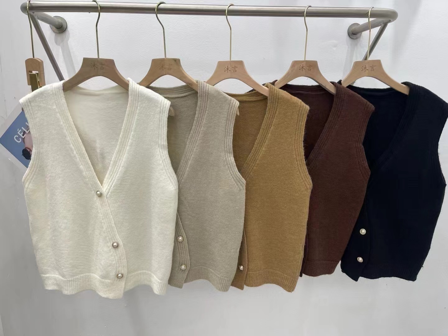 24 invierno Puyuan chaleco de punto chaleco de vestir de otoño para mujeres con un suéter sin mangas en V image 10