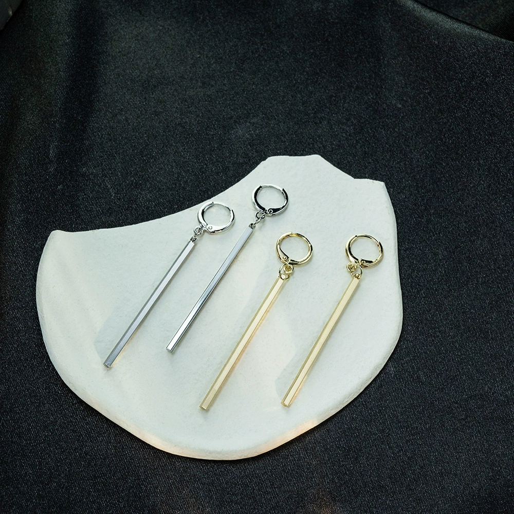 Корейская версия простой, дикие геометрические линии, пряжки для ушей