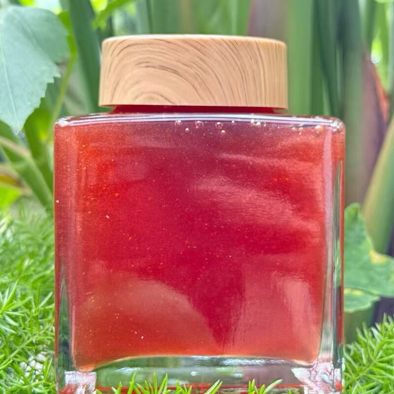 Red Honey Plant Purple Acacia Pollen Popular Yunnan Red Honey Blood Honey Wholesale Glass Bottle 500g