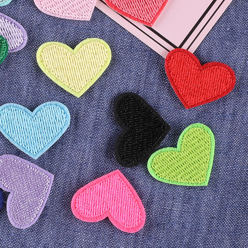 Love embroidered label embroidered cloth patch clothing accessories shoes, hats, bags and accessories accessories patch patch self-adhesive cloth patch