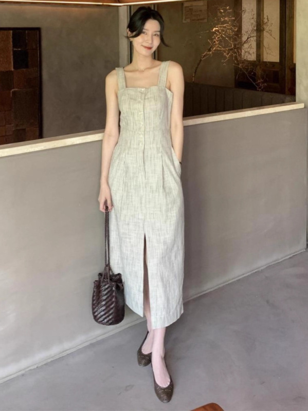 法式背心连衣裙女夏季2025新款高级感气质通勤修身收腰显瘦长裙子|undefined