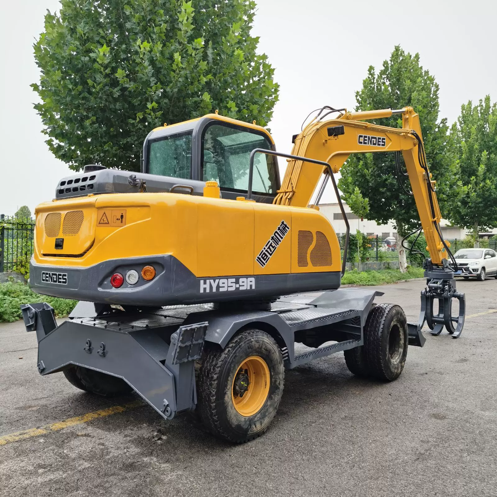 2020年恒远机械95轮式抓木机 精品轮式挖掘机