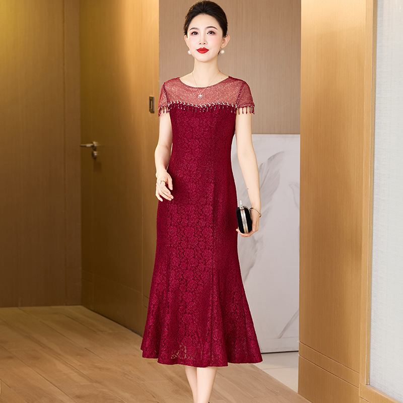 Summer New Fashion Dress, Stylish and Casual, Elegant for Wedding Banquets, Slim-Fit Mother's Wear, Tassel Beading, Mermaid Style, Enhances Complexion
