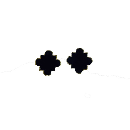 Cross-border steel needle black four-leaf clover earrings simple ear jewelry white mother-of-pearl temperament earrings Xiyin
