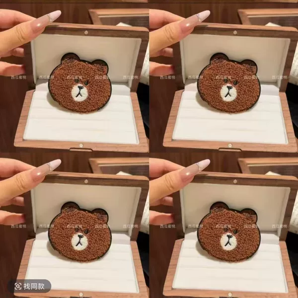 Cute bear magic tape hair accessory for women, for tidying side bangs and fringe without leaving marks, cartoon hair accessory