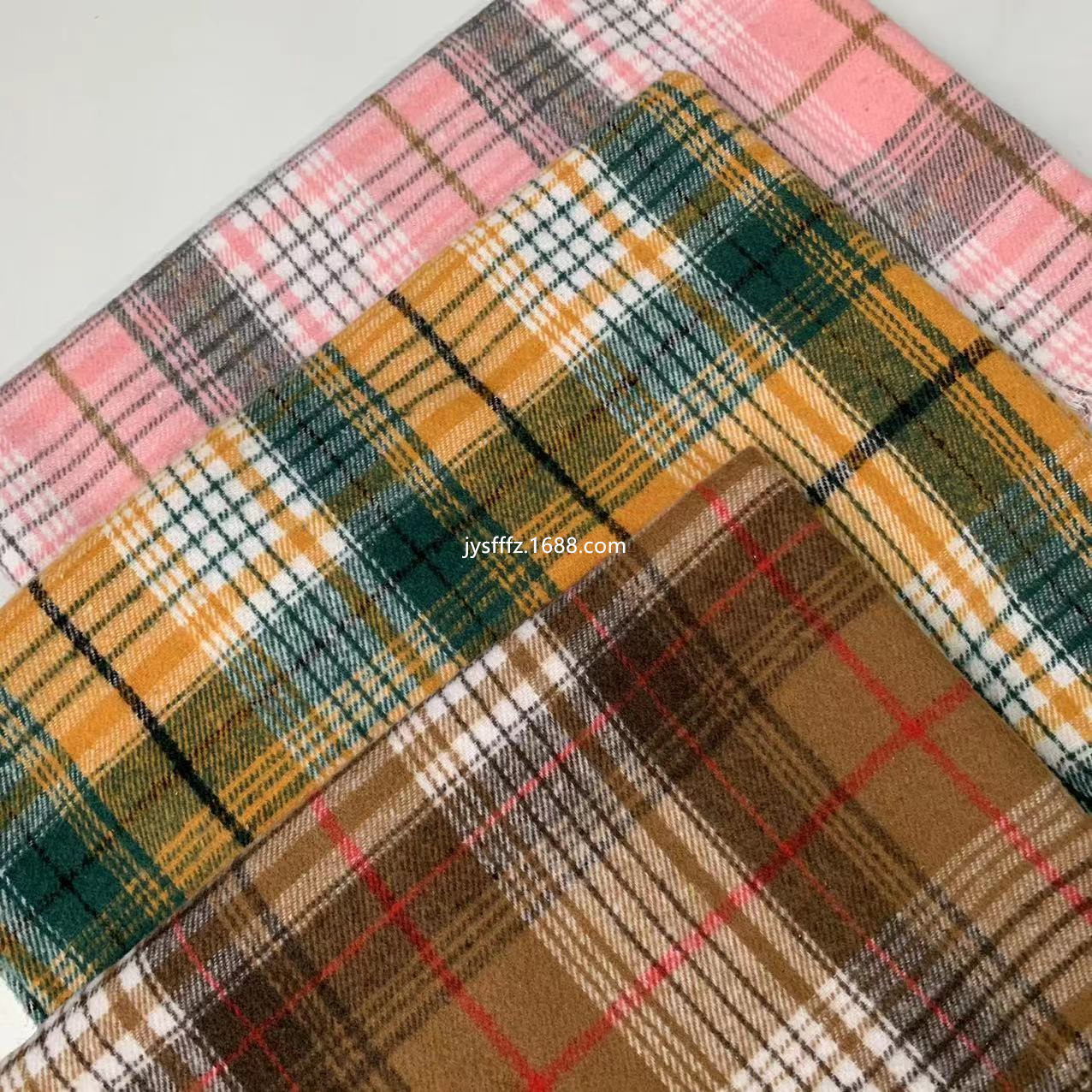 7支粗纺仿呢格子面料 仿布料 大衣毛呢混纺涤棉 磨毛格子布