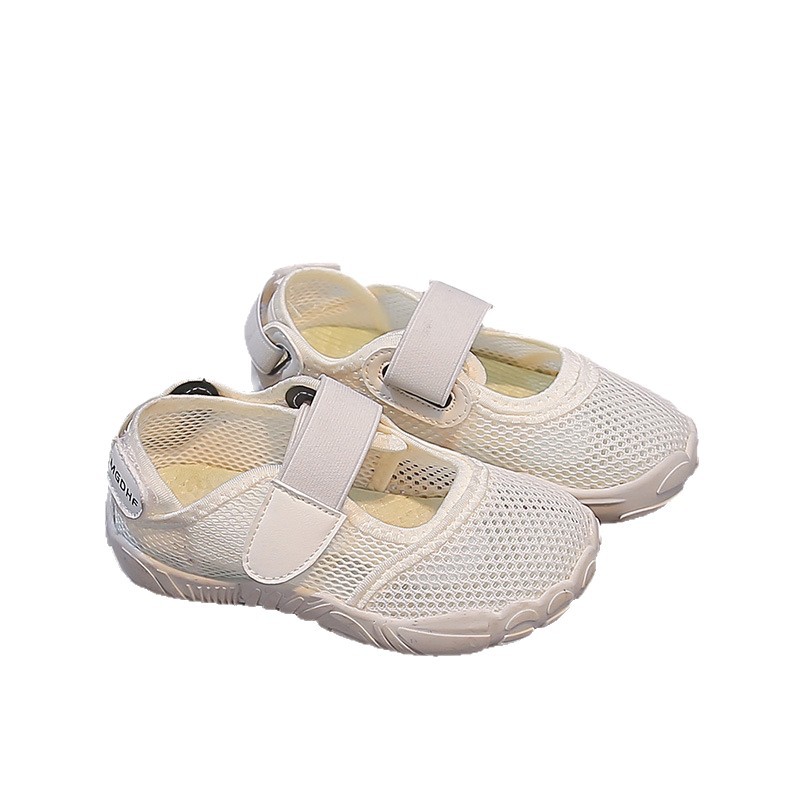 Zapatos de playa de moda para niñas versátiles 2026 verano nuevos zapatos de retroceso antideslizantes para niños sandalias al aire libre para niños zapatos individuales image 6
