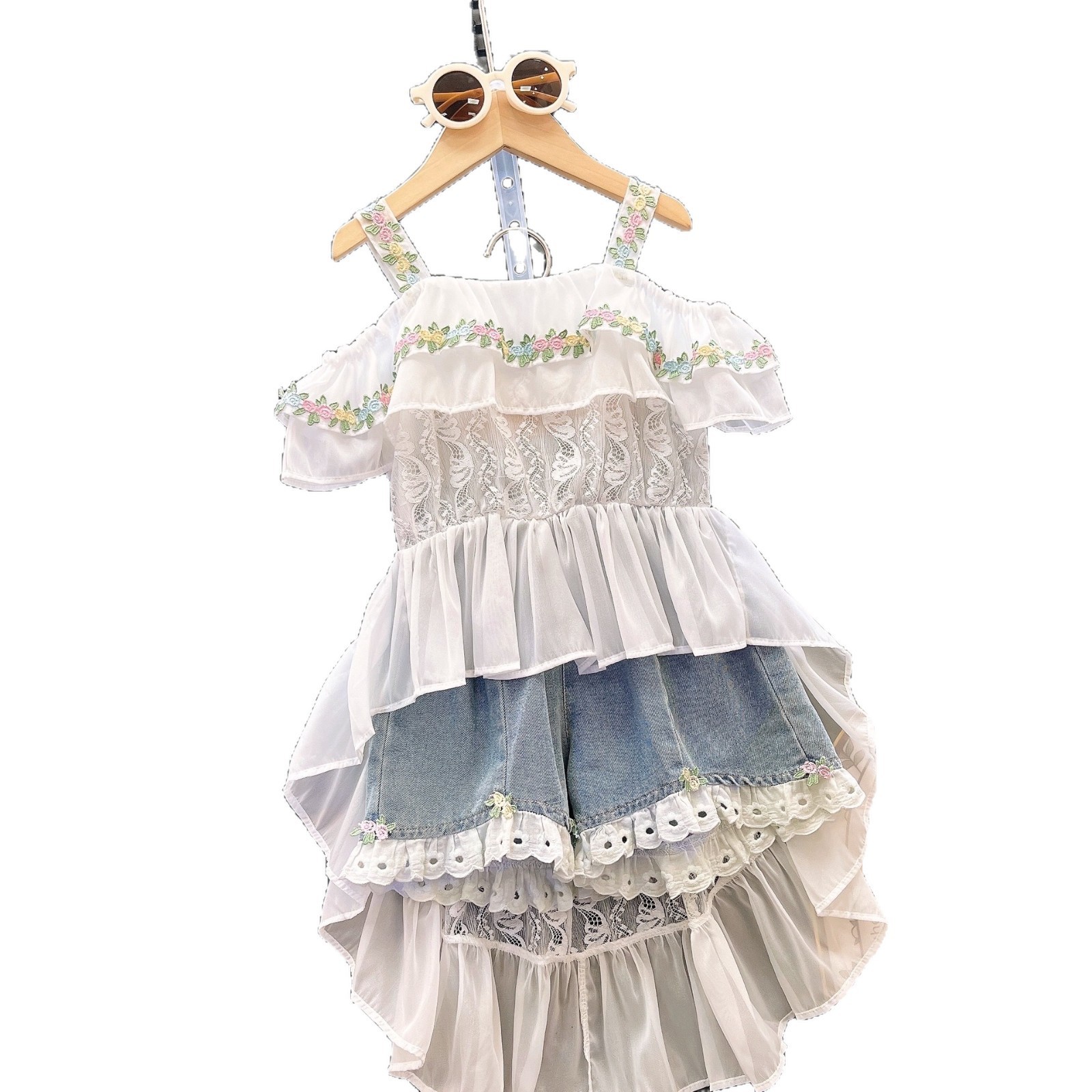 Girls' Summer Outfit 2026 New Trendy Two-Piece Set for Older Children: Stylish Internet Celebrity Style Camisole Dress and Denim Shorts