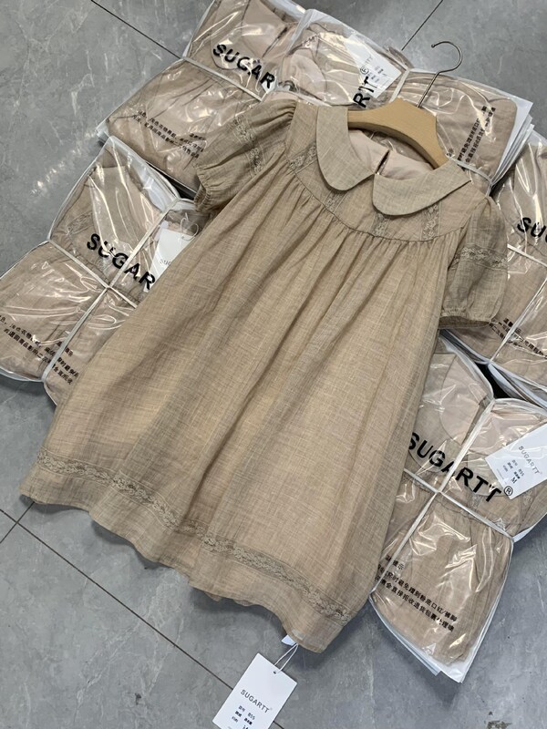 2026 New French-Style Sweet and Elegant Puff Sleeve Dress for Women, Summer Fashion, Age-Reducing, Waist-Cinching, Slimming Short Dress 2026 New French-Style Sweet and Elegant Puff Sleeve Dress for Women, Summer Fashion, Age-Reducing, Waist-Cinching, Slimming Short Dress