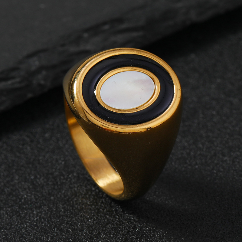 Golden (ellipse-inlaid shells)