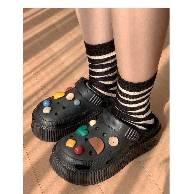 9905 블랙 러브 버튼