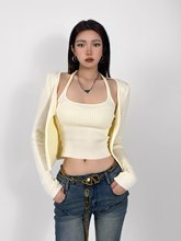 ins甜辣妹针织两件套女2023秋季新款V领修身短款长袖女式针织衫