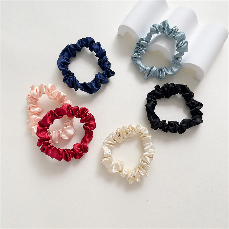 Women's Simple Style Ditsy Floral Solid Color Satin Hair Tie display picture 5