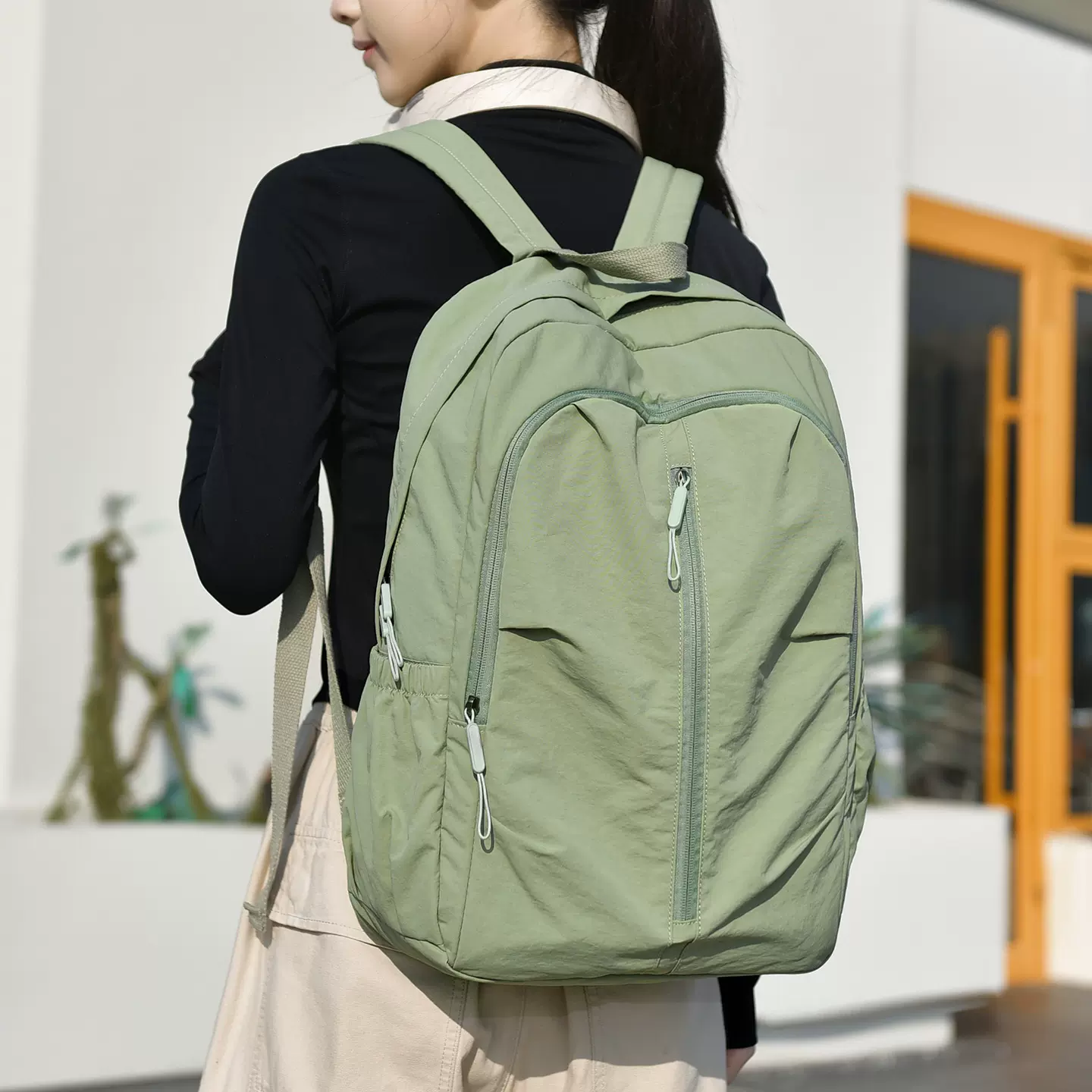 简约潮流户外休闲双肩包批发旅游露营户外大容量百搭登山折叠包