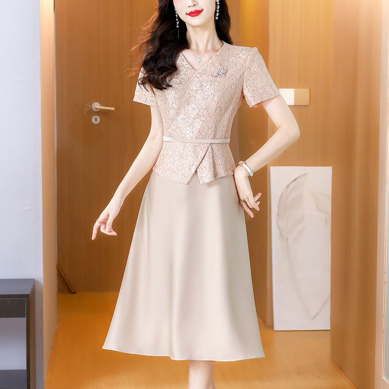 Summer elegant wedding dress